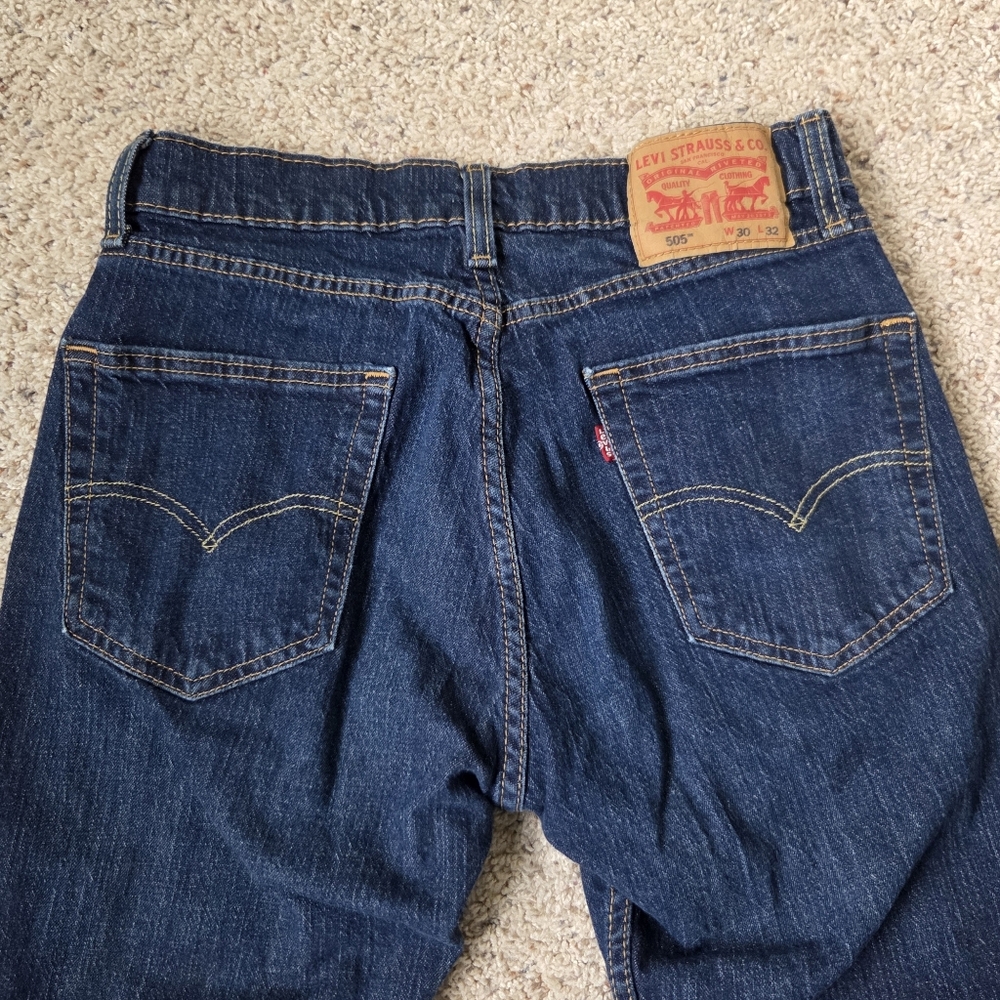 Levi's Men's Dark Blue 505 Jeans